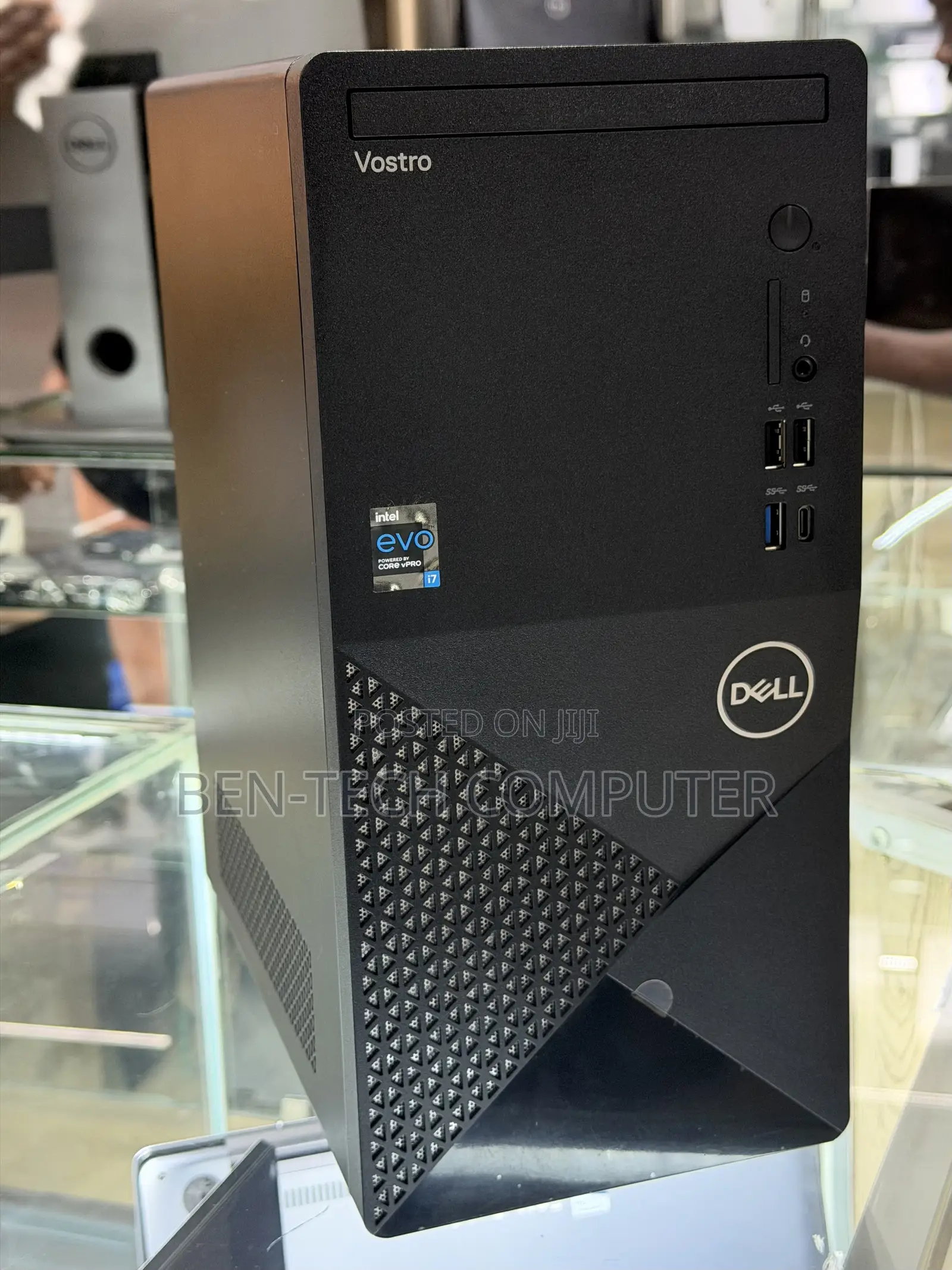 Desktop Computer Dell Vostro 3030 8GB Intel Core i7 SSD 512GB