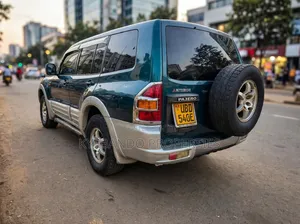 Mitsubishi Pajero 2.5 D Sport 2003 Green
