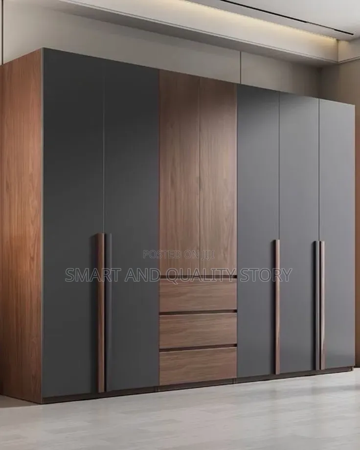 Wardrobe/Wardrobes/Executive Wardrobe With Drowers