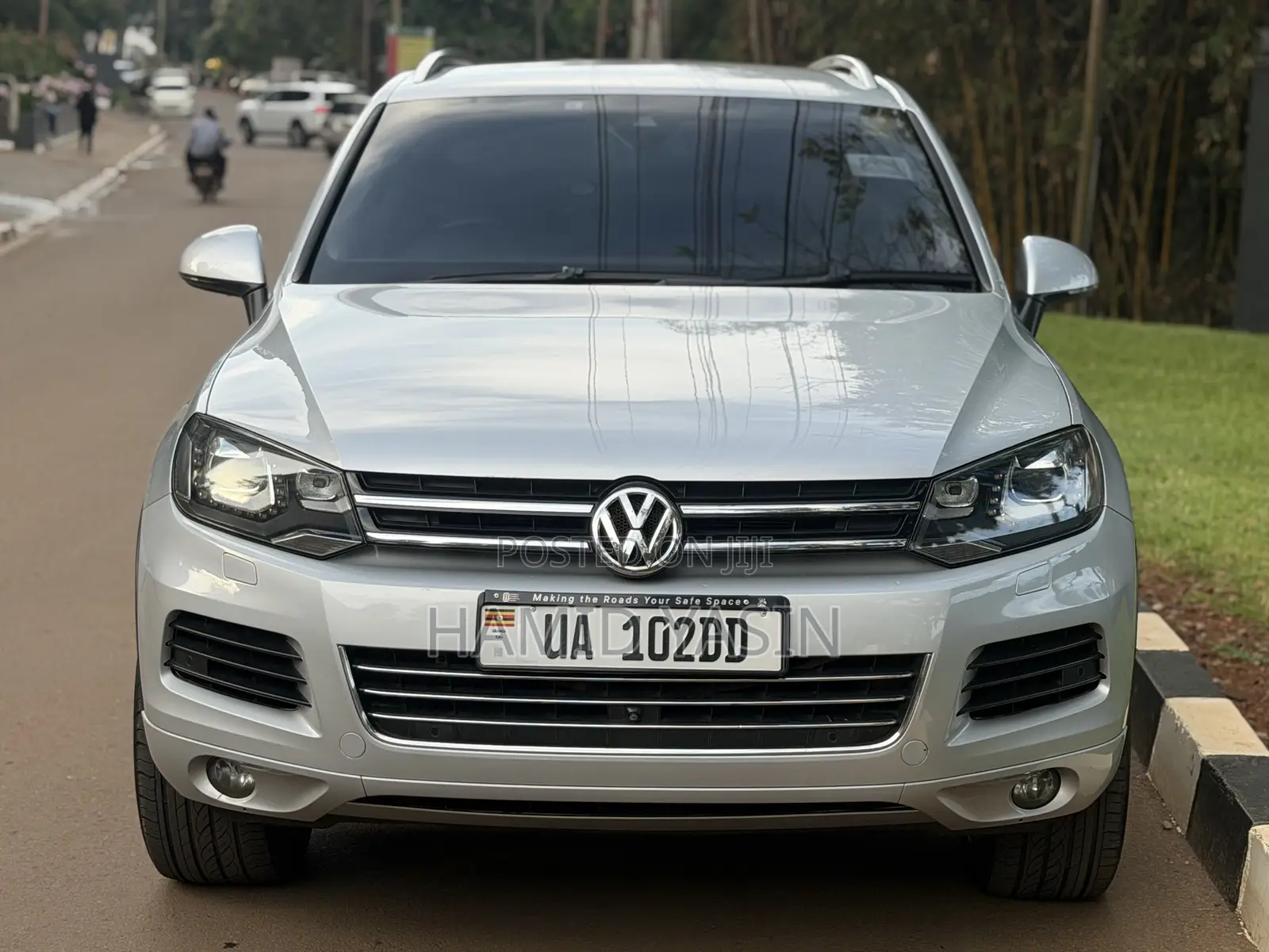 Volkswagen Touareg 2013 Silver