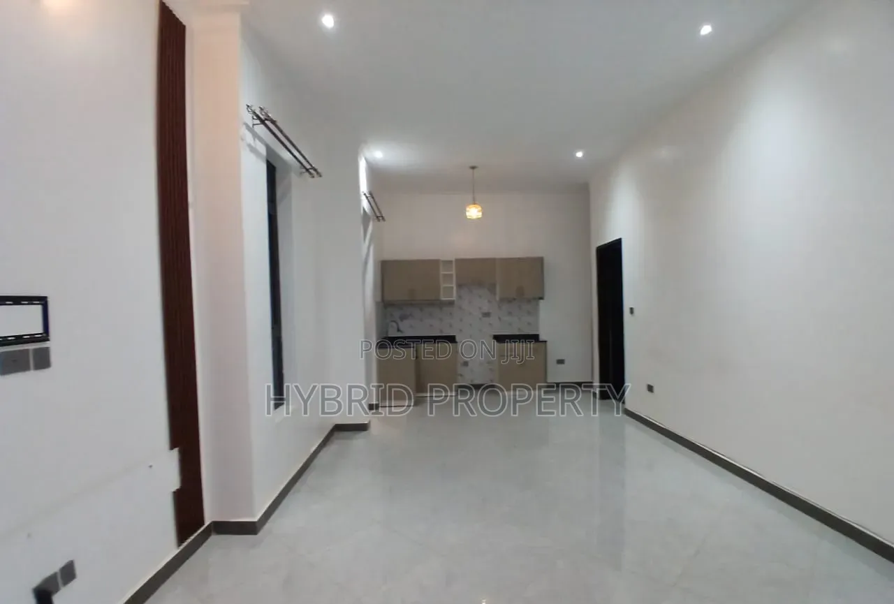 1bdrm Apartment in Muyenga Along, Makindye for rent