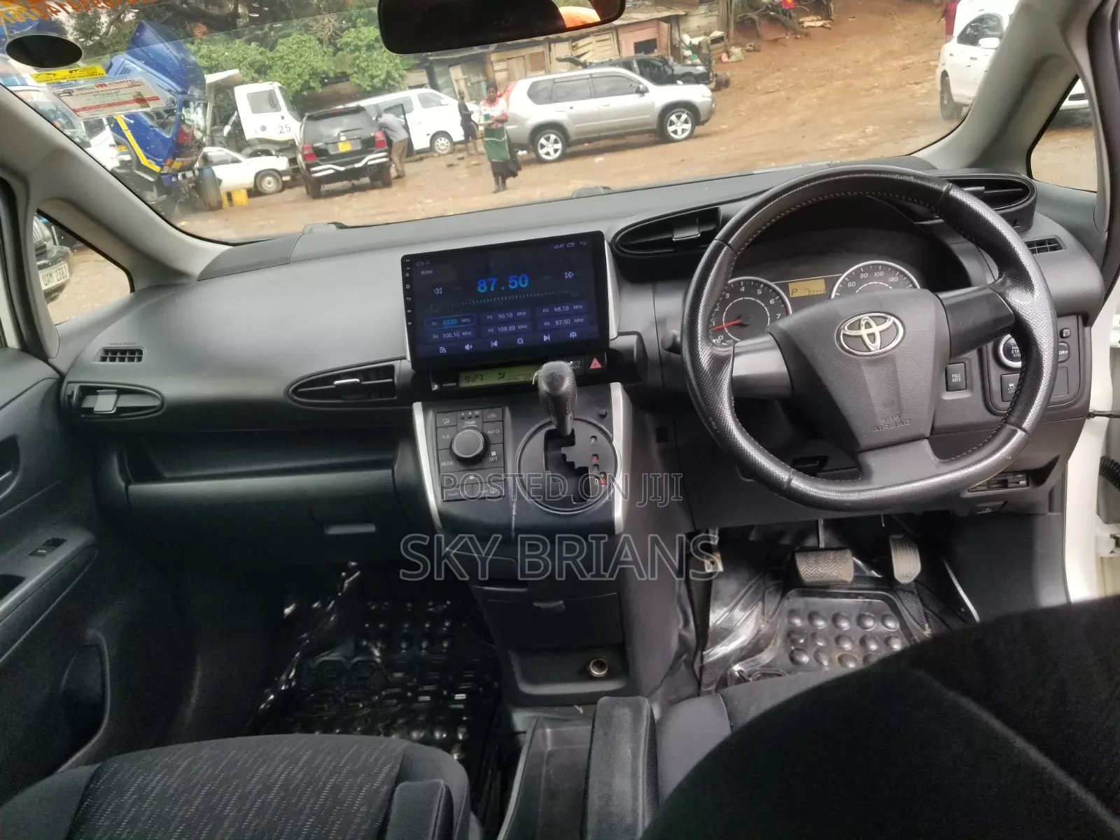 Toyota Wish 2011 White