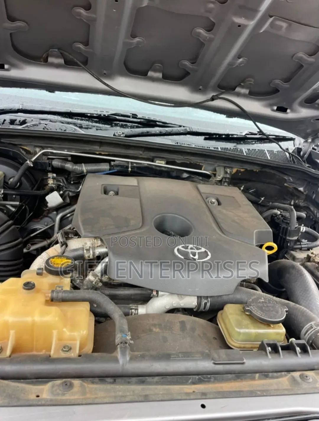 Toyota Hilux 2015 Gray