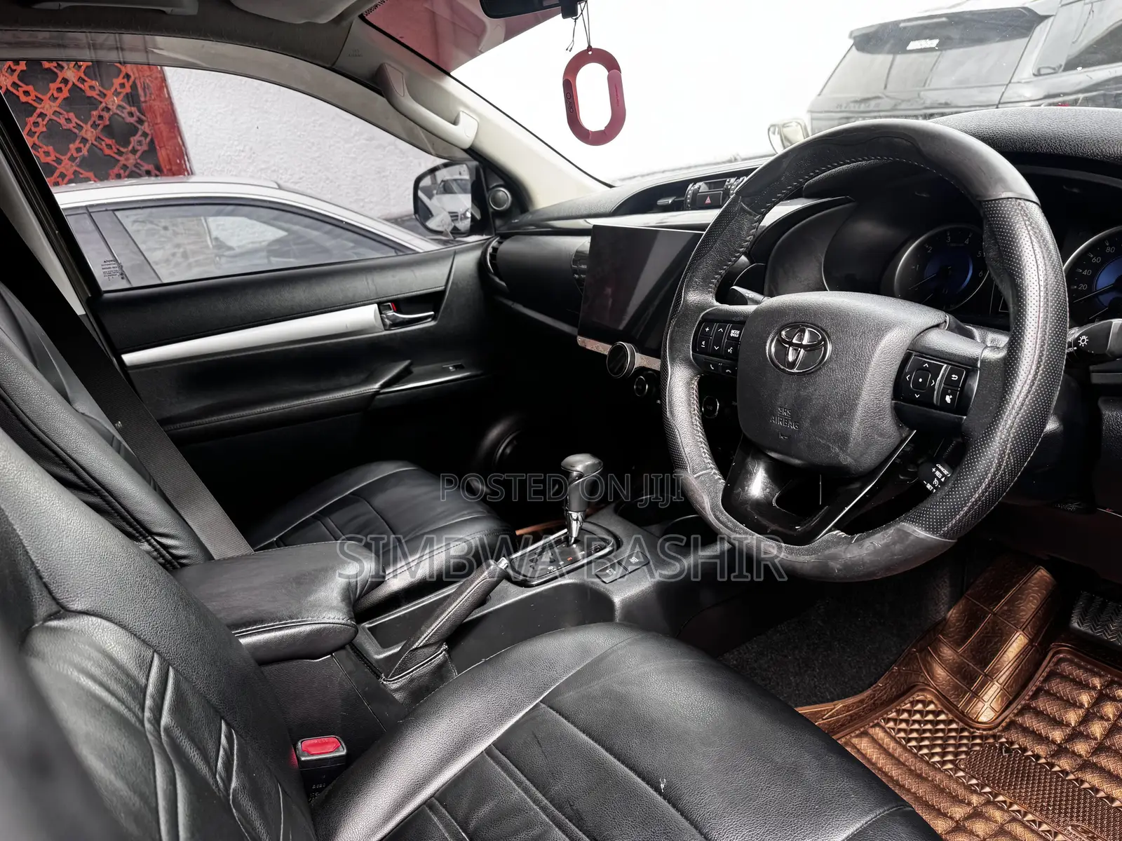 Toyota Hilux 2020 Green