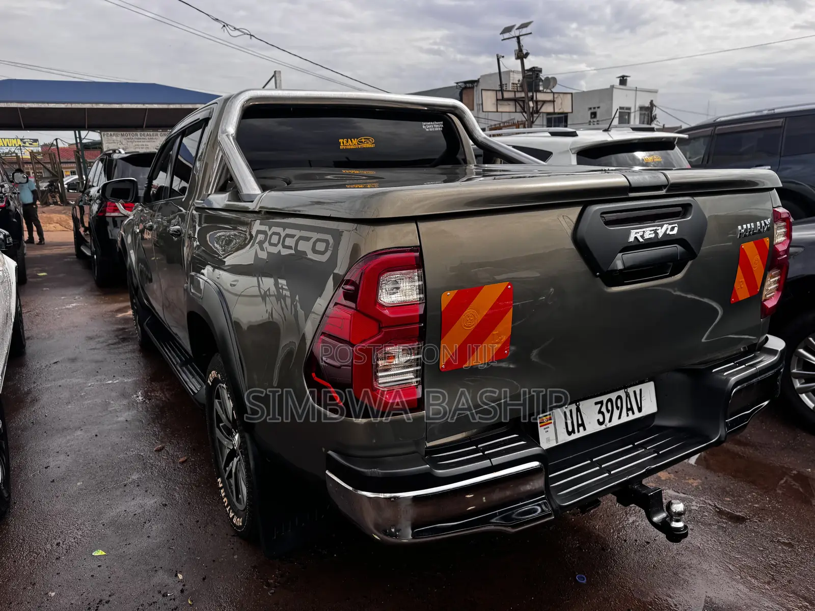 Toyota Hilux 2020 Green
