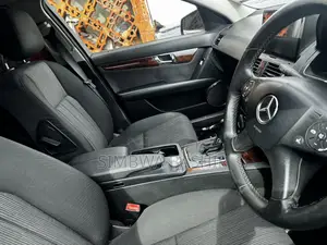Mercedes-Benz C200 2012 White