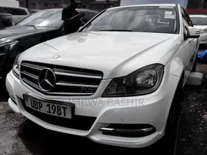 Mercedes-Benz C200 2013 White