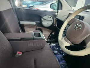 Toyota Passo 2011 Black