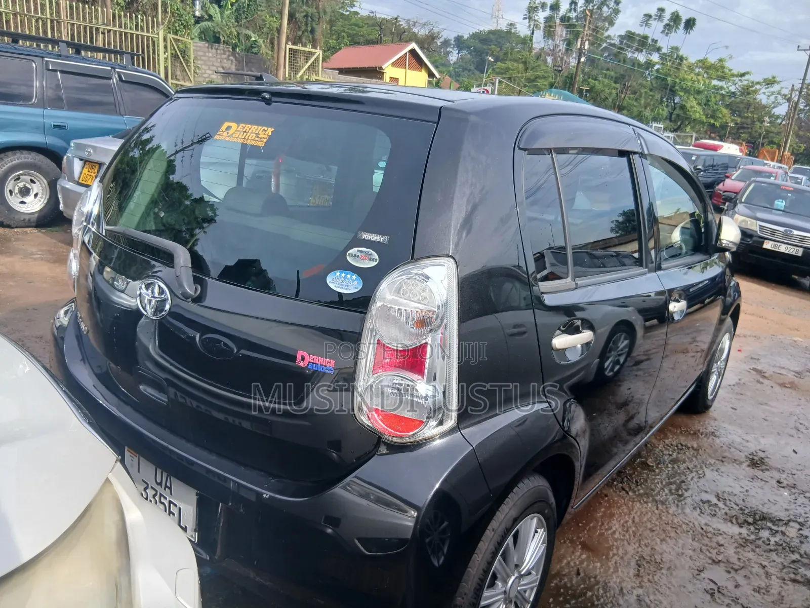 Toyota Passo 2011 Black