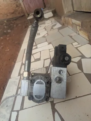 Bread Devider Machine Hydraulic Pump and Solenoid Direction Controls
