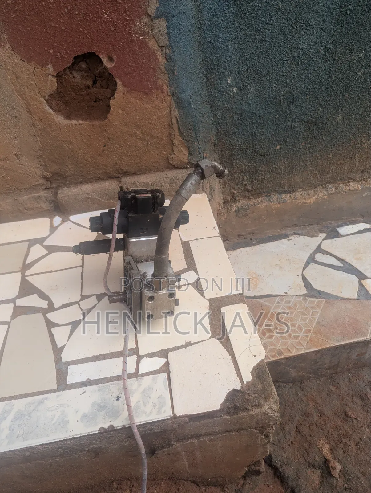 Bread Devider Machine Hydraulic Pump and Solenoid Direction Controls
