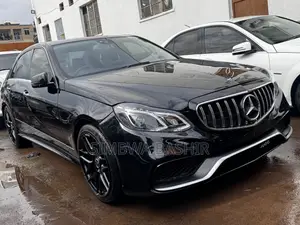 Mercedes-Benz E300 2015 Black
