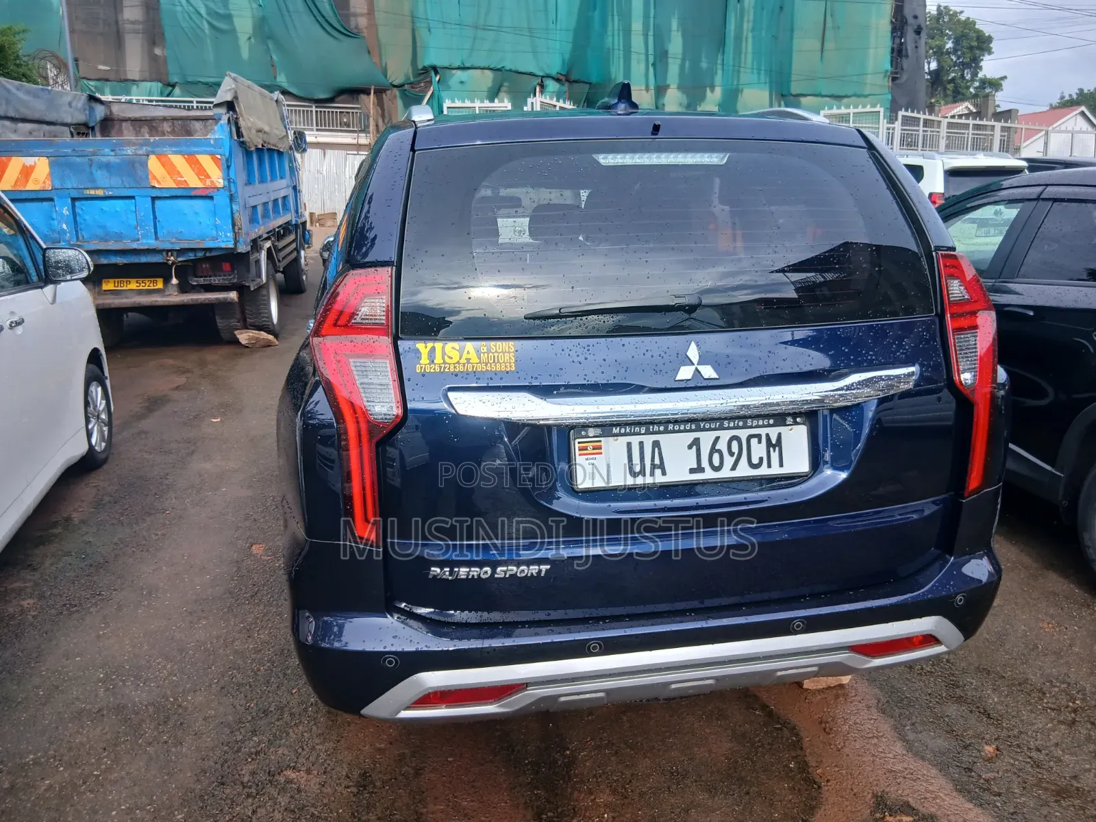 Mitsubishi Pajero Sport 2018 Blue
