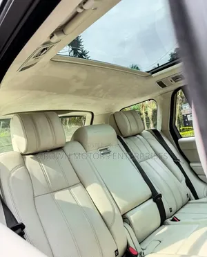Land Rover Range Rover Vogue 2015 Red
