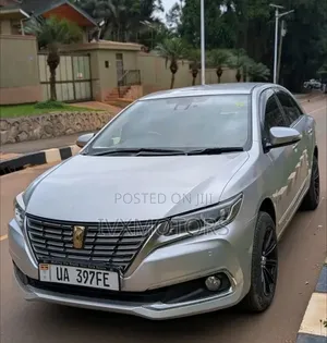 Toyota Premio 1.8 AWD 2016 Silver