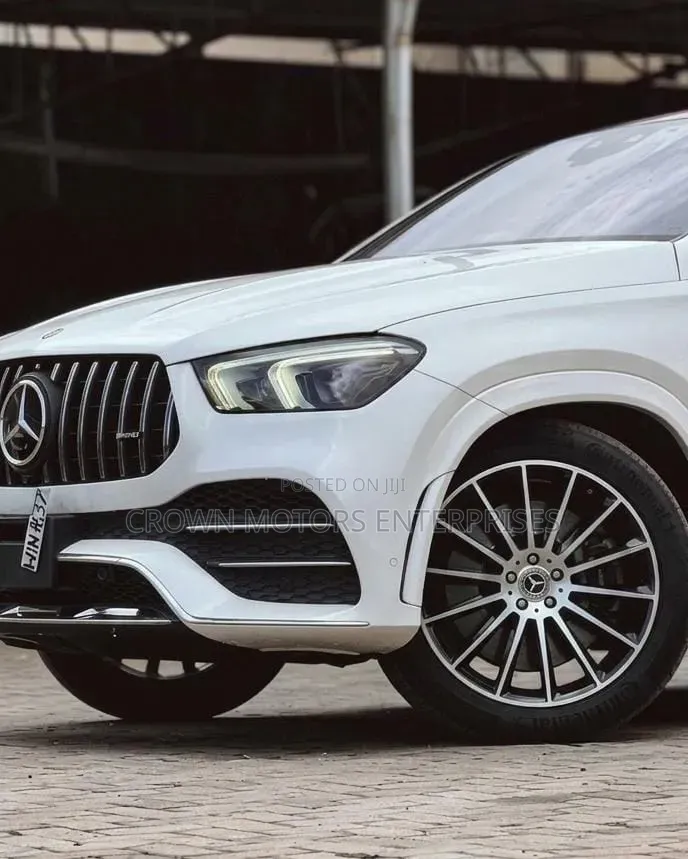 Mercedes-Benz GLE-Class GLE 400d 4MATIC 2021 White