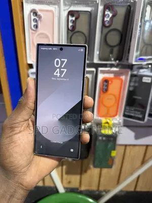 Samsung Galaxy Z Fold6 256 GB Gold