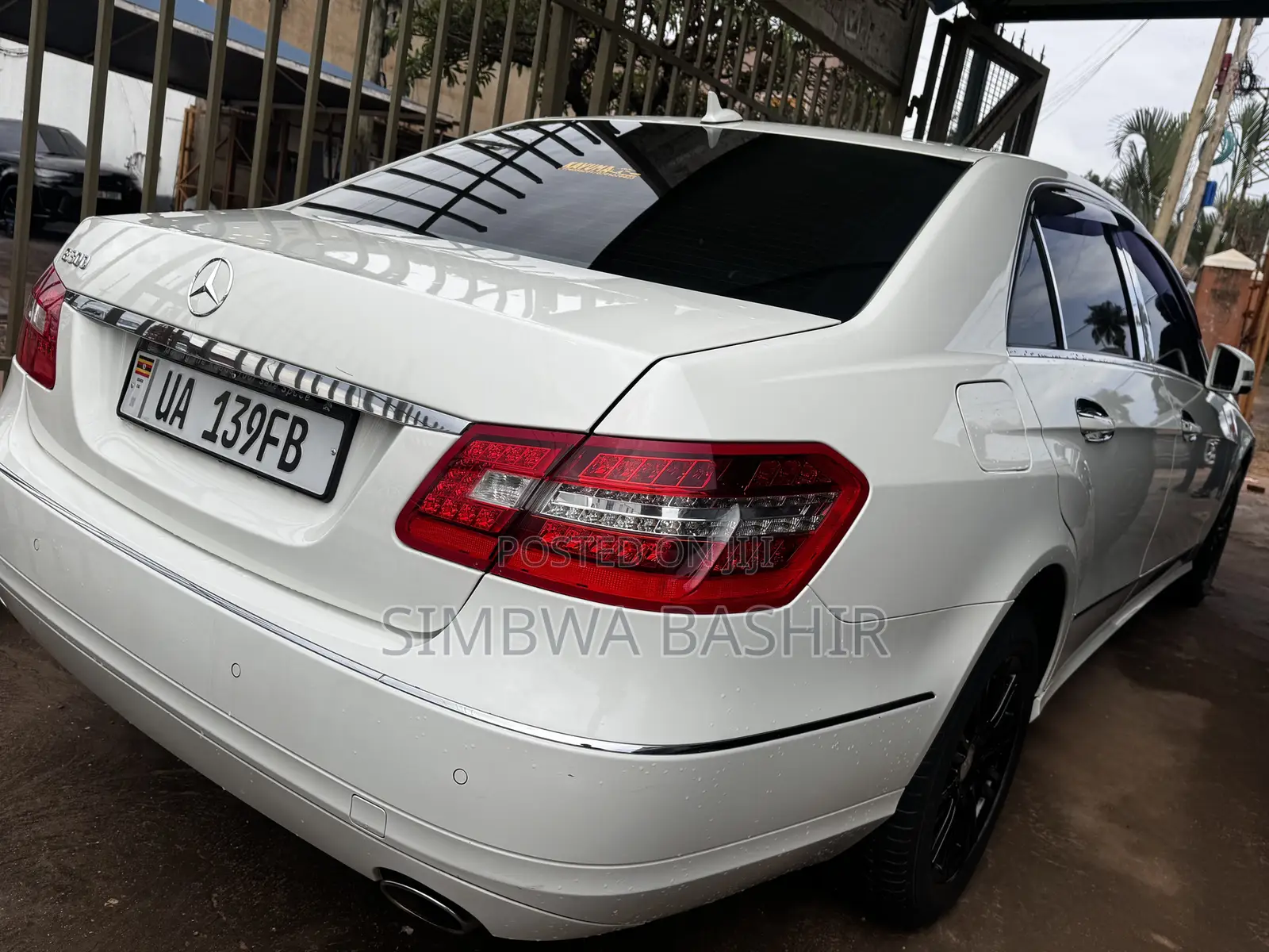 Mercedes-Benz E300 2010 White