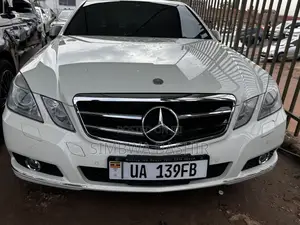 Mercedes-Benz E300 2010 White