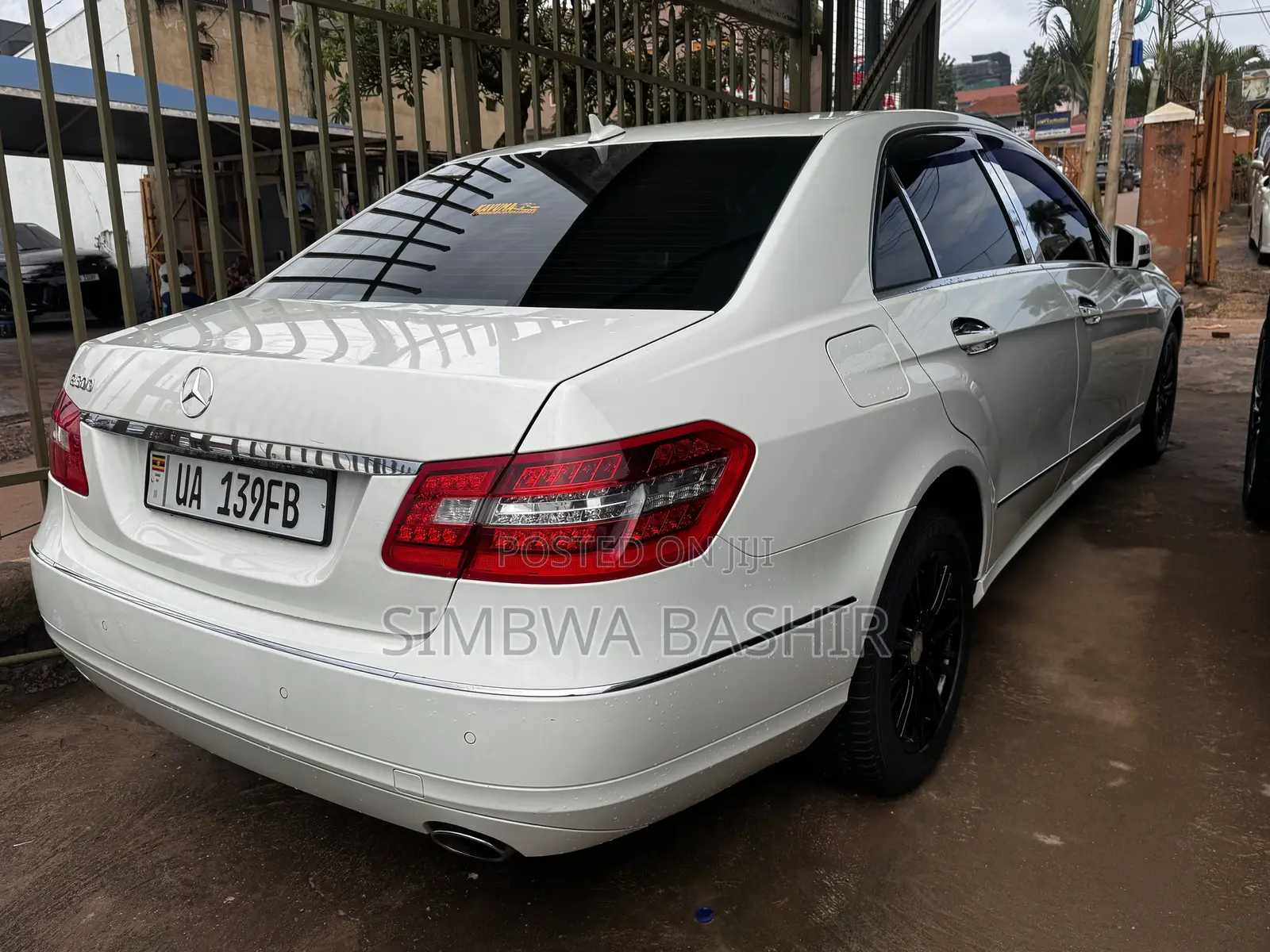 Mercedes-Benz E300 2010 White