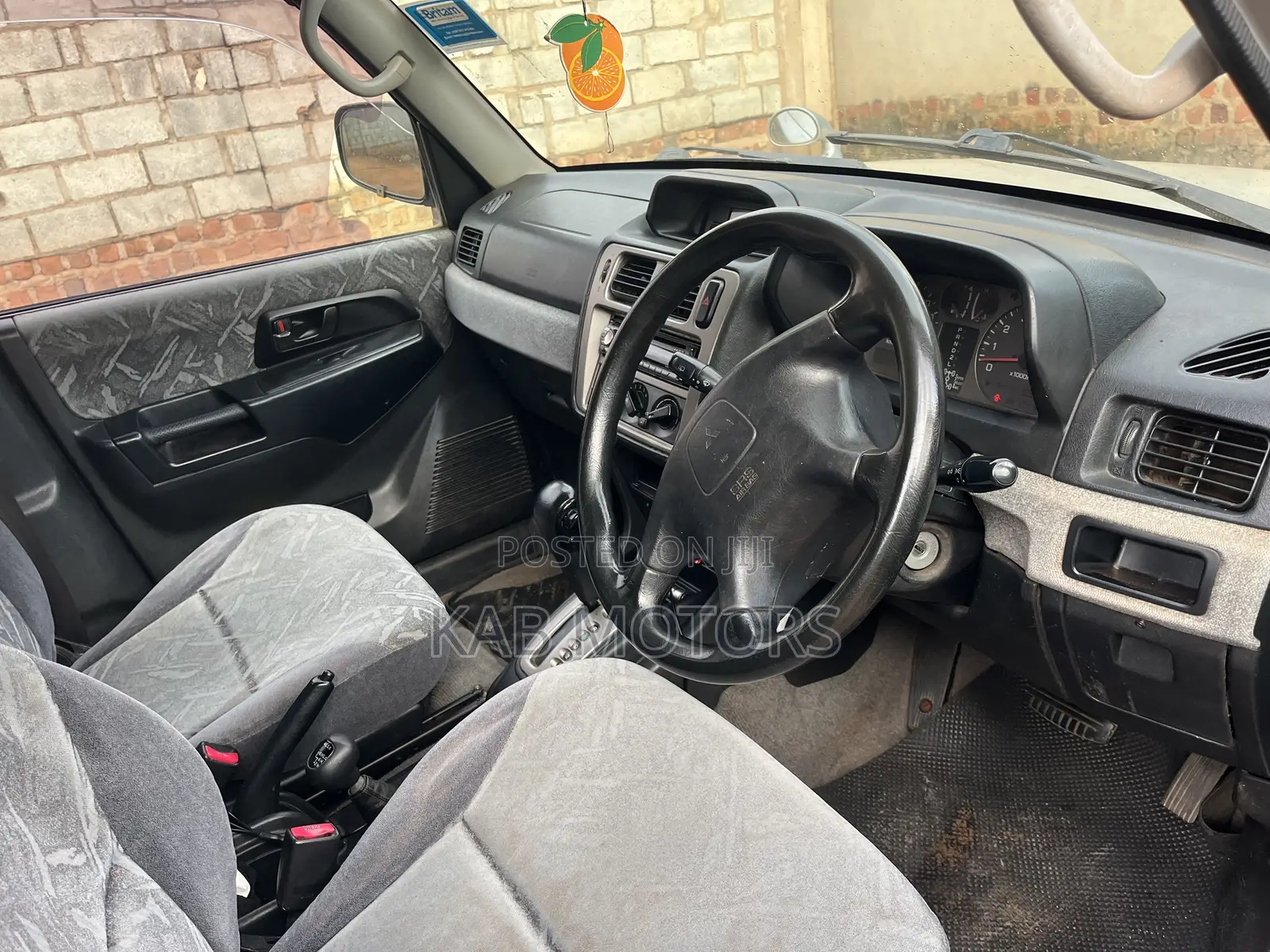 Mitsubishi Pajero IO 2002 Silver