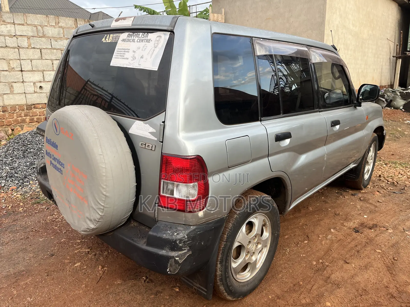 Mitsubishi Pajero IO 2002 Silver