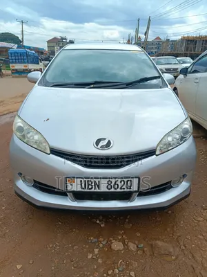 Toyota Wish 2012 Silver