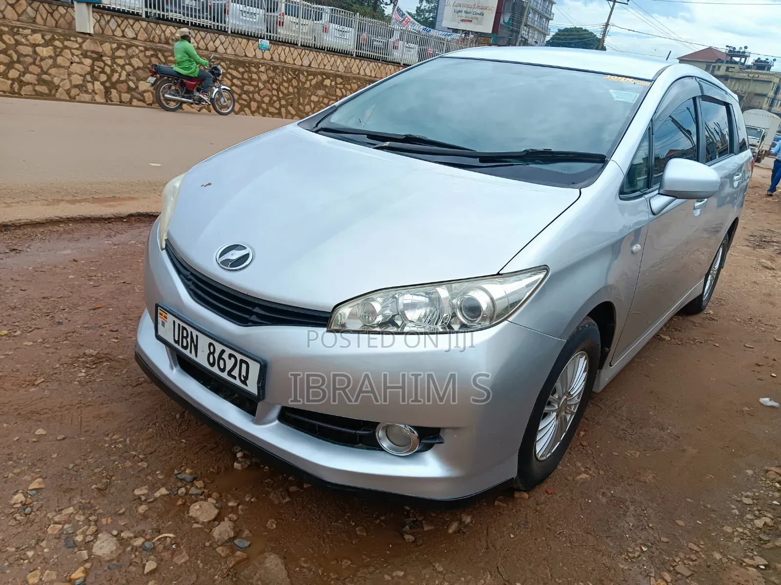 Toyota Wish 2012 Silver