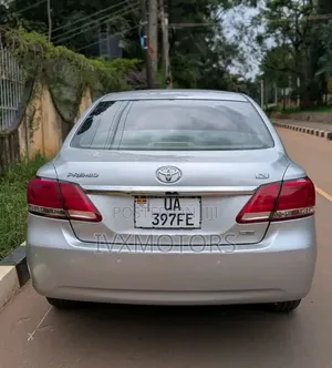 Toyota Premio 1.8 AWD 2016 Silver