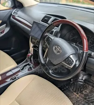 Toyota Premio 1.8 AWD 2016 Silver