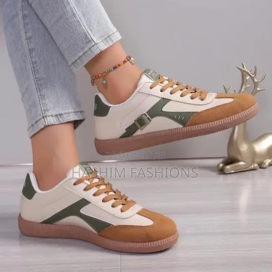 Original New Women Casual Retro Lace-Up Sneaker