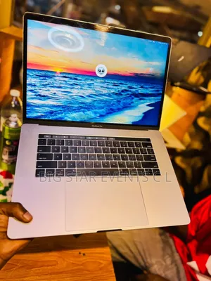 Laptop Apple MacBook Pro 2019 16GB Intel Core i7 SSD 512GB
