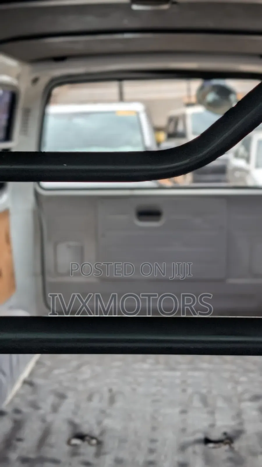 Toyota HiAce 1992 White