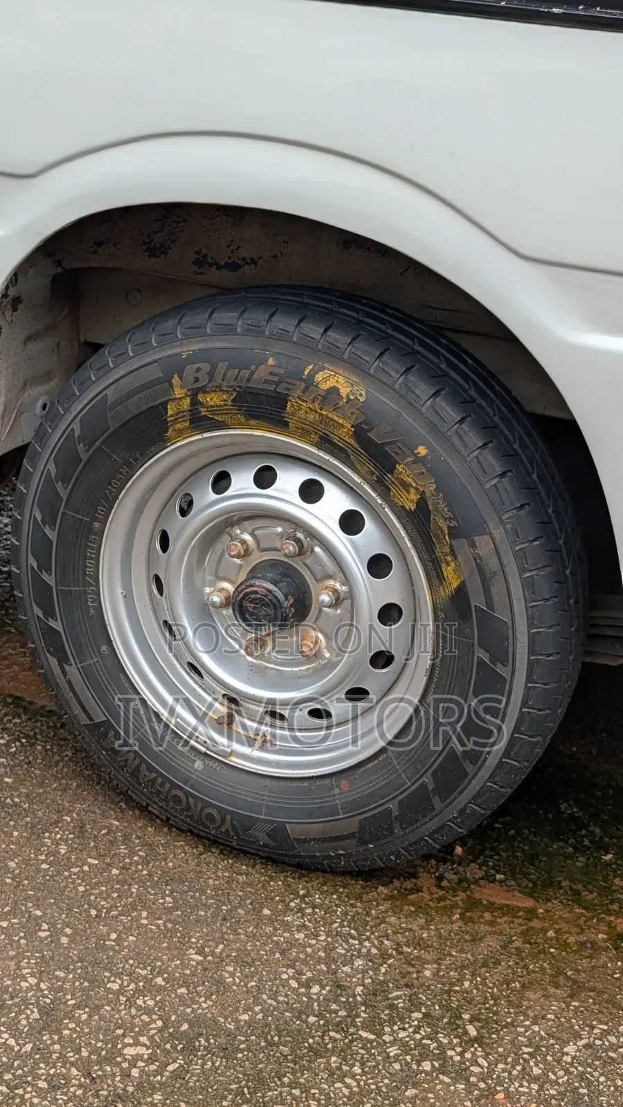Toyota HiAce 1992 White