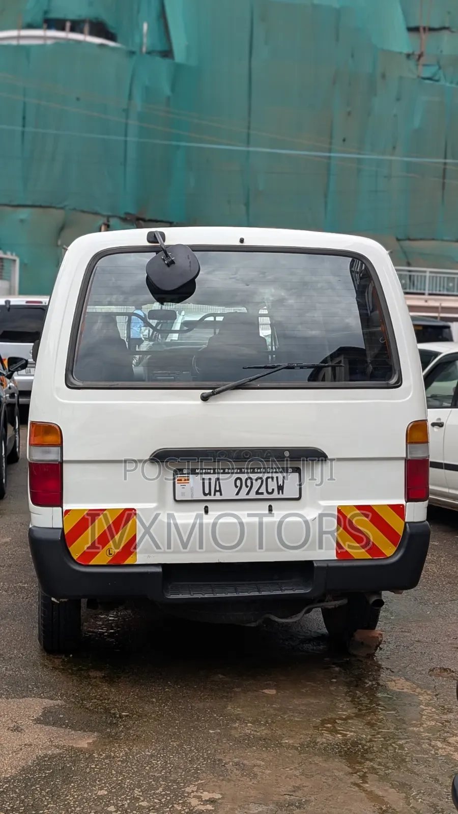 Toyota HiAce 1992 White