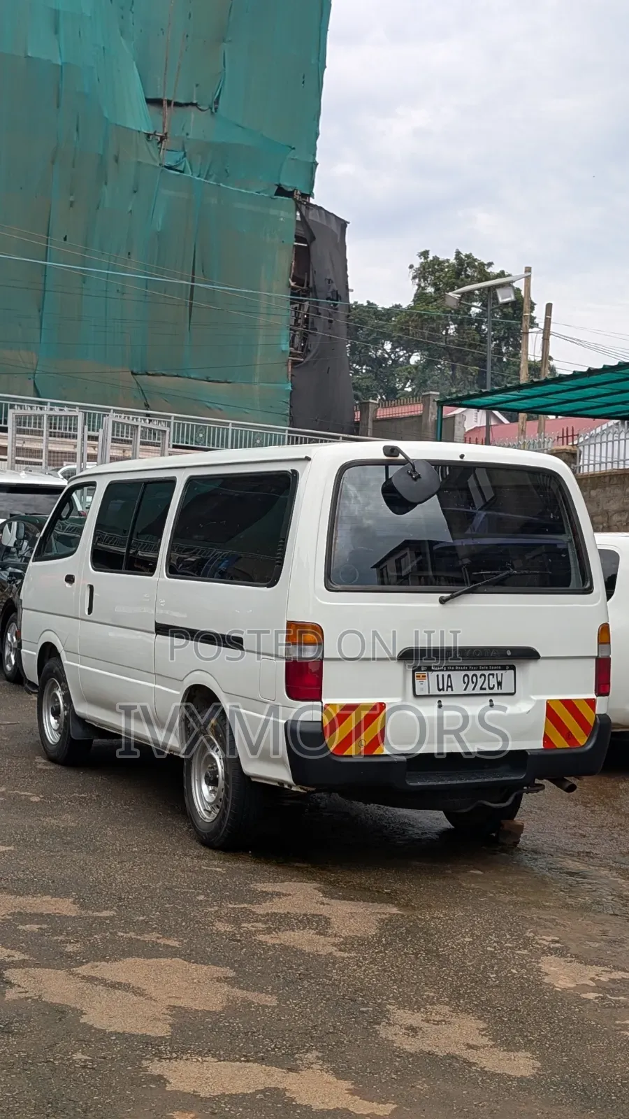 Toyota HiAce 1992 White