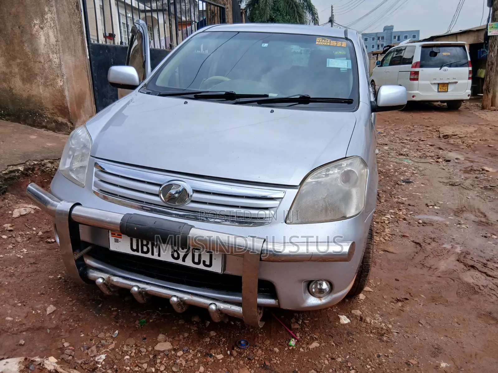 Toyota Raum 2006 Silver