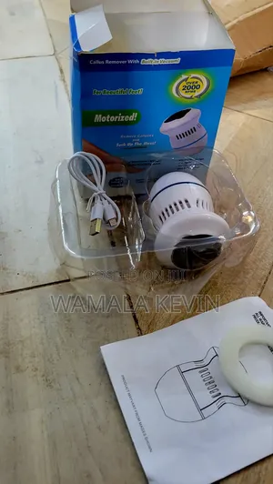 Electric Foot Grinder With a Built-in Vacuum