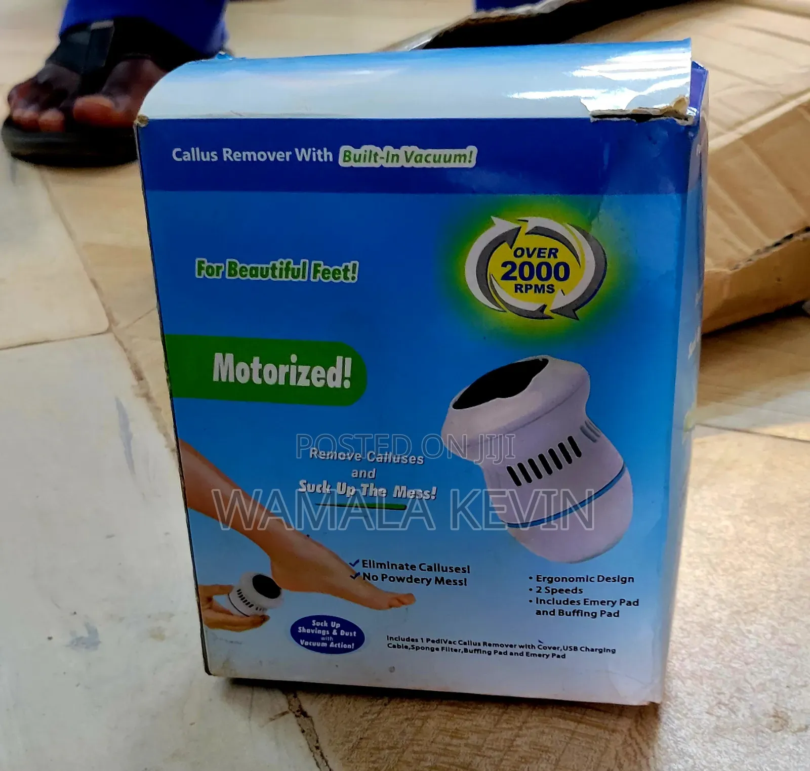 Electric Foot Grinder With a Built-in Vacuum