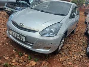 Toyota Wish 2007 Silver