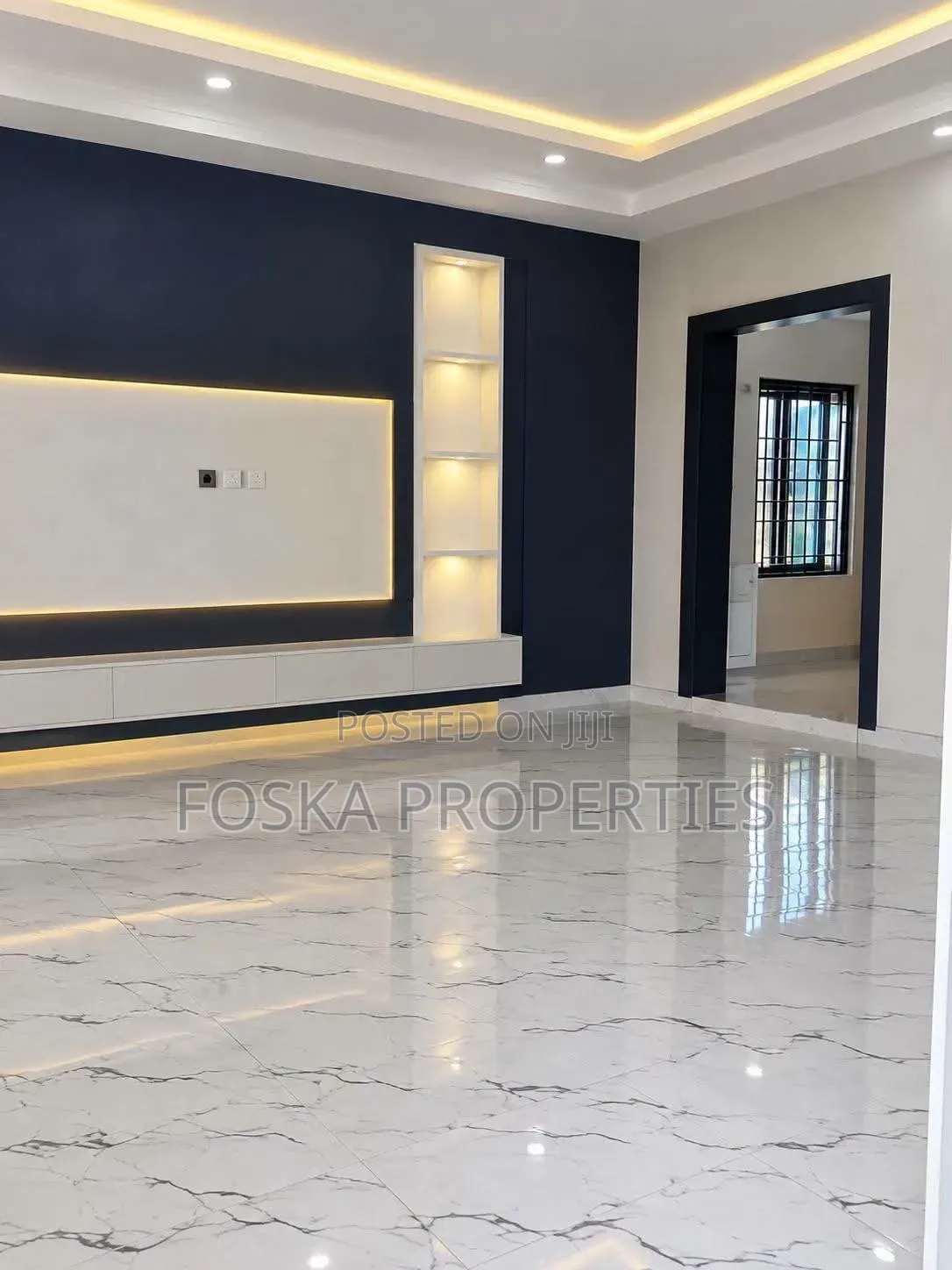 4bdrm Apartment in Muyenga Estate, Central Division for rent