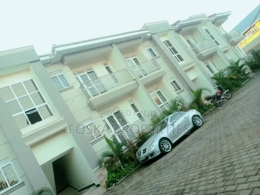 4bdrm Apartment in Muyenga Estate, Central Division for rent