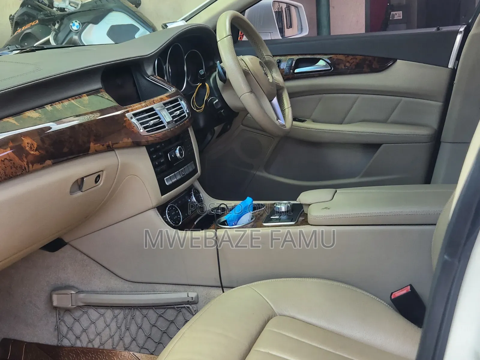 Mercedes-Benz CLK 2015 White