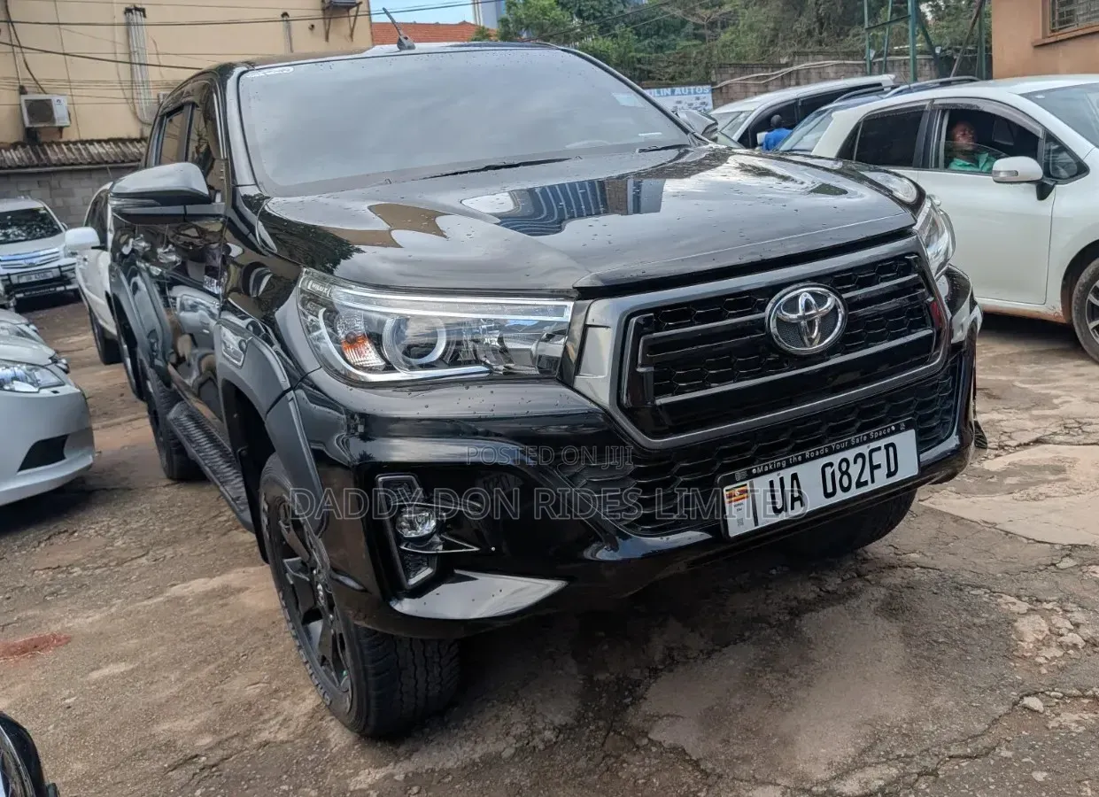 Toyota Hilux Revo Double Cab Deisel 2.8 AWD 2018 Black