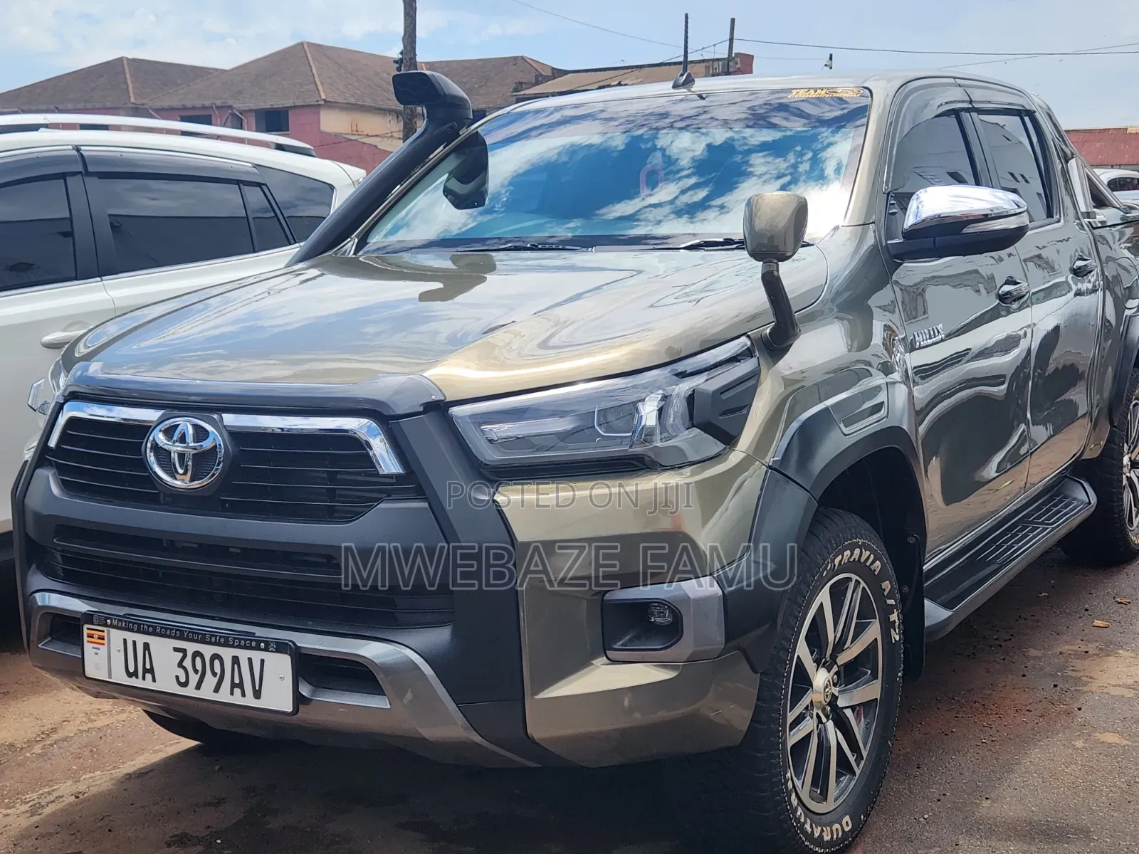 Toyota Hilux 2016 Green