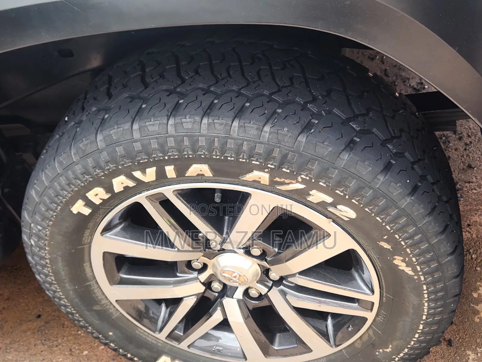 Toyota Hilux 2016 Green