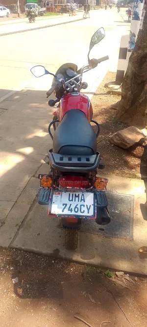 Bajaj CT 125X 2025 Red