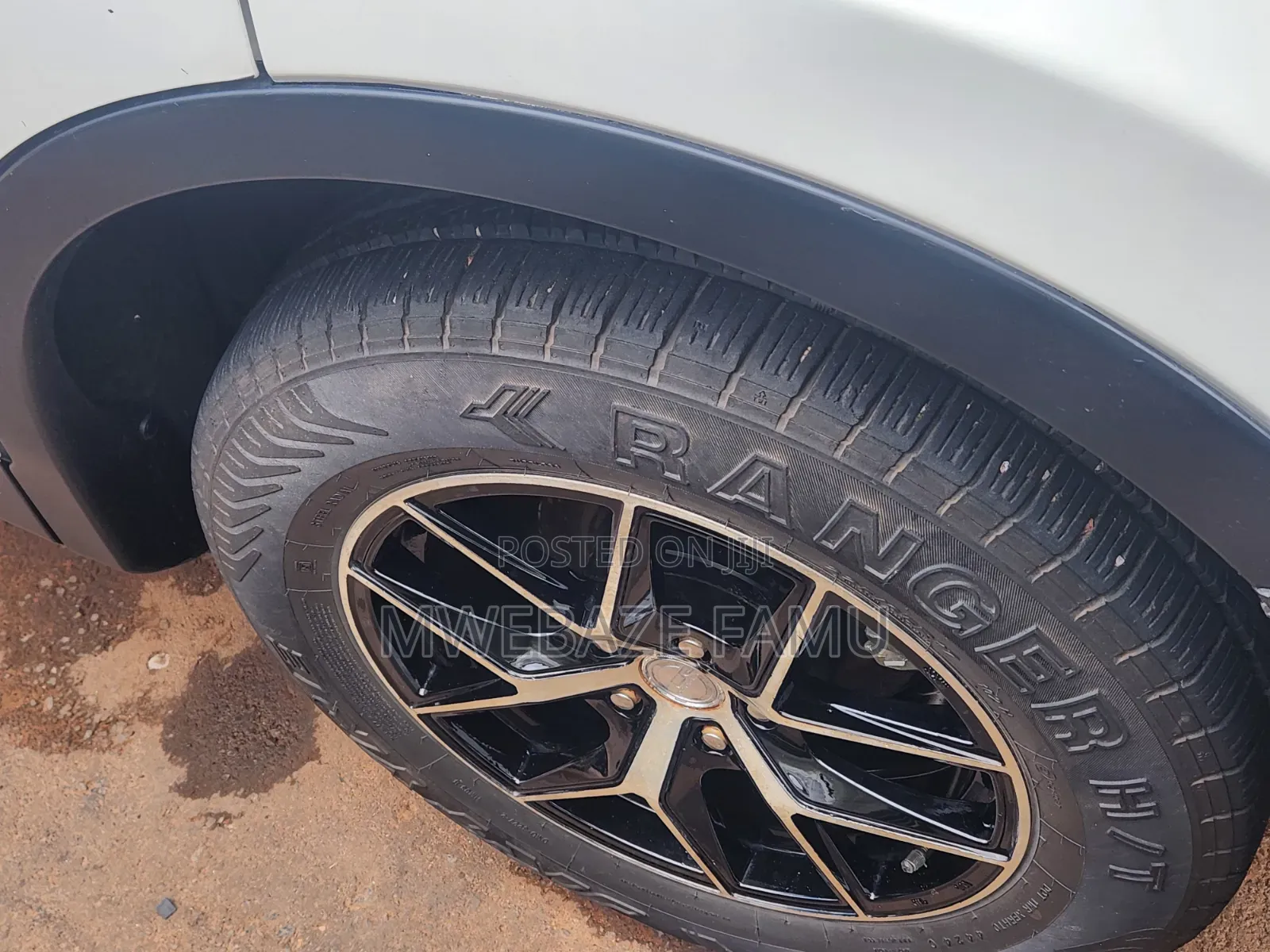 Toyota RAV4 2014