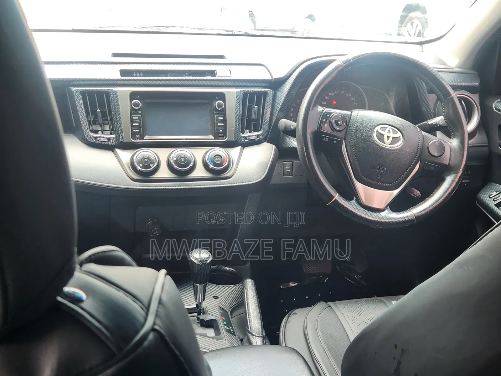 Toyota RAV4 2014