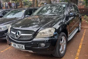 Mercedes-Benz M Class ML 350 AWD 4Matic (3.5L V6 7A) 2006 Black